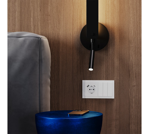 Розетка встраиваемая VOLTUM S70 с заземлением и защитными шторками, 16А, с USB, A+С, (белый глянцевы Розетка встраиваемая VOLTUM S70 с заземлением и защитными шторками, 16А, с USB, A+С, (белый глянцевы