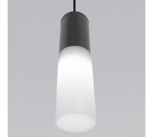 Уличный подвесной светильник Elektrostandard Glas 5602 TECHNO серый 4690389193552 a062781 Уличный подвесной светильник Elektrostandard Glas 5602 TECHNO серый 4690389193552 a062781