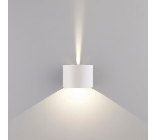 Уличный настенный светодиодный светильник Elektrostandard 1518 Techno LED Blade белый 4690389108914 Уличный настенный светодиодный светильник Elektrostandard 1518 Techno LED Blade белый 4690389108914