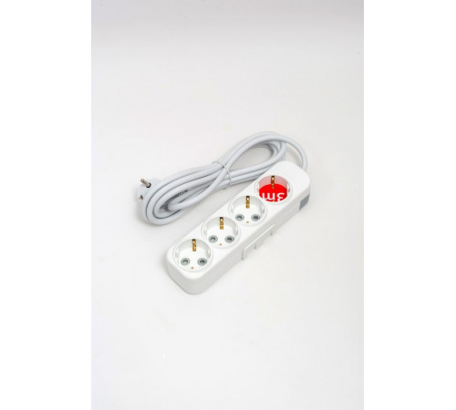 Удлинитель с/з 4вх с защитными шторками ELBI Myra 527-010203-411 Удлинитель с/з 4вх с защитными шторками ELBI Myra 527-010203-411