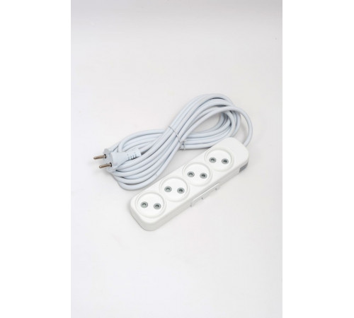 Удлинитель 4вх с защитными шторками ELBI Myra 527-010205-430 Удлинитель 4вх с защитными шторками ELBI Myra 527-010205-430