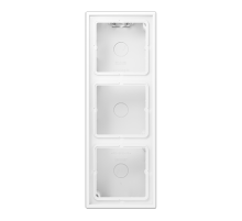 Коробка трехместная Jung LS583AWWM