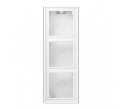 Коробка трехместная Jung LS583AWWM Коробка трехместная Jung LS583AWWM