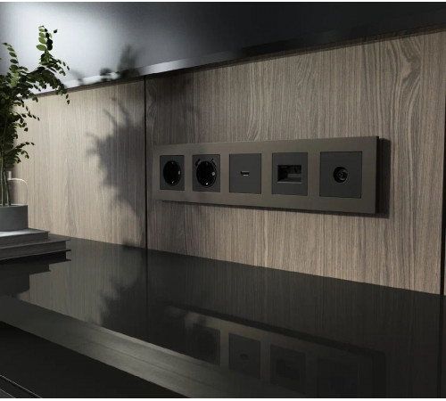 Рамка на 5 постов Werkel Slab W0052963 4690389207945 a067788 Рамка на 5 постов Werkel Slab W0052963 4690389207945 a067788