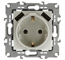 Розетка 2P+E со шторками и 2xUSB Эра 12-4109-15 Б0047849