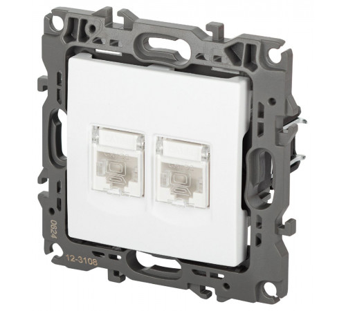 Розетка компьютерная двойная RJ45 Эра 12-3108-01М Б0065686 Розетка компьютерная двойная RJ45 Эра 12-3108-01М Б0065686