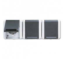 Розетка Schuko трехместная Jung 8230W