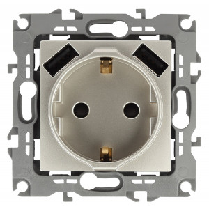 Розетка 2P+E со шторками и 2xUSB Эра 14-4109-04 Б0047870