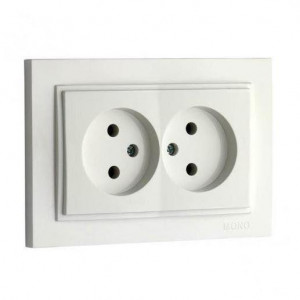 Розетка двойная без земли Mono Electric Despina 16А 250В жемчуг 102-252505-121