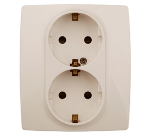 Розетка 2P+E Schuko со шторками Эра 12-2104-02 Б0014700