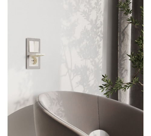 Розетка с защитной крышкой и шторками Werkel W1171203 4690389213151 a069595 Розетка с защитной крышкой и шторками Werkel W1171203 4690389213151 a069595