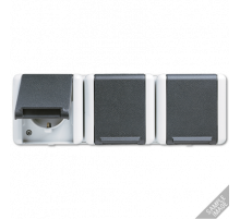Розетка Schuko трехместная Jung 8230NAW