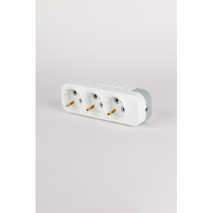 Колодка с/з 3вх с защитными шторками ELBI Myra 527-010200-301