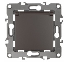 Розетка 2P+E Schuko со шторками с крышкой Эра 12-2103-13 Б0019328