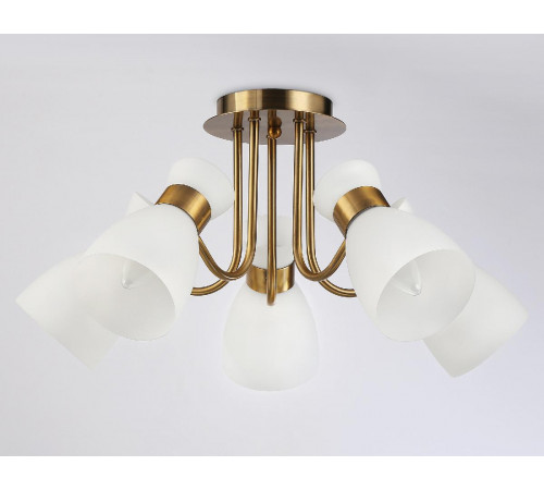 Люстра на штанге Ambrella Light Traditional TR3218 Люстра на штанге Ambrella Light Traditional TR3218