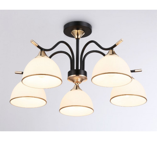Люстра на штанге Ambrella Light Modern TR3162 Люстра на штанге Ambrella Light Modern TR3162