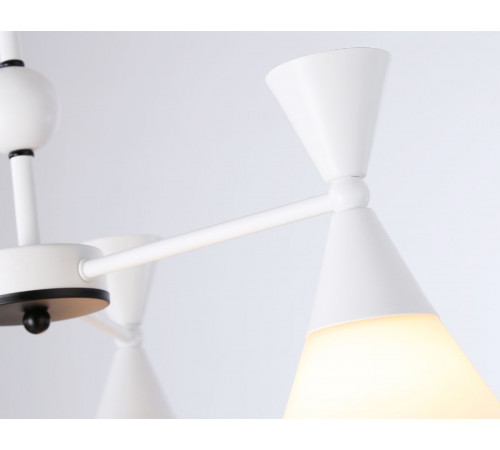 Люстра на штанге Ambrella Light Modern TR3164 Люстра на штанге Ambrella Light Modern TR3164
