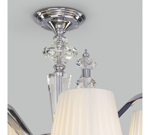 Люстра на штанге Eurosvet Diva 60122/5 хром