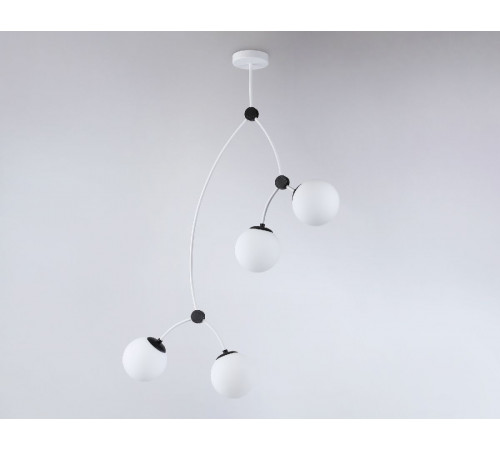 Люстра на штанге Ambrella Light Modern TR2572 Люстра на штанге Ambrella Light Modern TR2572