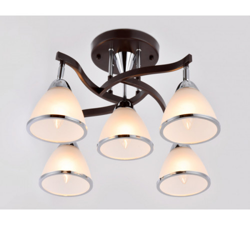 Люстра на штанге Ambrella Light TR3113 Люстра на штанге Ambrella Light TR3113