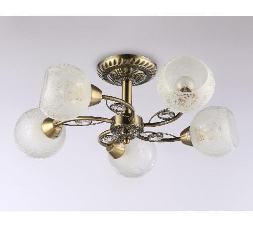 Потолочная люстра Ambrella Light Traditional TR3064 Потолочная люстра Ambrella Light Traditional TR3064