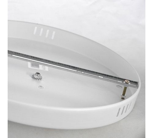 Потолочная люстра Lussole LSP-8419 Потолочная люстра Lussole LSP-8419
