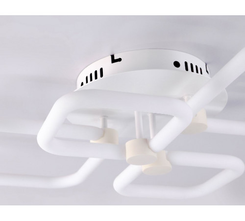 Потолочная люстра Ambrella Light Acrylica Original FA3822 Потолочная люстра Ambrella Light Acrylica Original FA3822