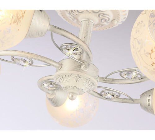 Потолочная люстра Ambrella Light Traditional TR3062 Потолочная люстра Ambrella Light Traditional TR3062