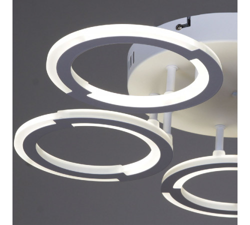 Потолочная люстра Reluce 09820-3.3-05 WH Потолочная люстра Reluce 09820-3.3-05 WH