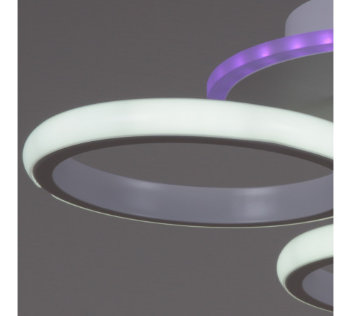 Потолочная люстра Reluce 05855-0.3-03 WH (RGB) Потолочная люстра Reluce 05855-0.3-03 WH (RGB)