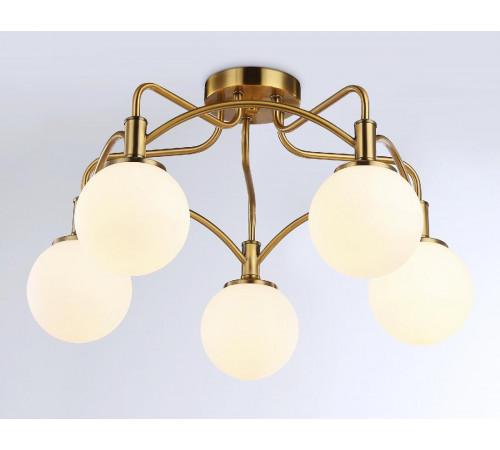 Потолочная люстра Ambrella Light Traditional TR3212 Потолочная люстра Ambrella Light Traditional TR3212