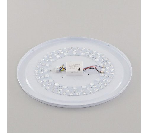 Потолочная люстра Citilux Астрон CL733680G Потолочная люстра Citilux Астрон CL733680G