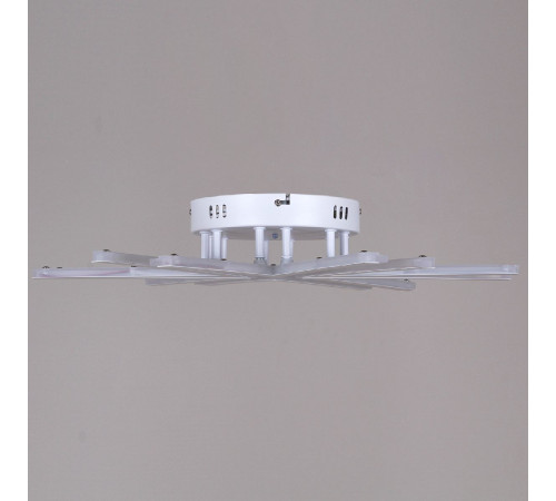 Потолочная люстра Reluce 09824-3.3-06 WH Потолочная люстра Reluce 09824-3.3-06 WH