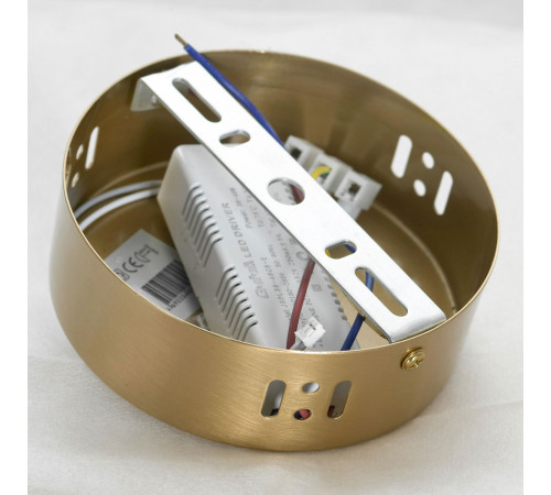 Подвесная люстра Lussole Concord LSP-7020 Подвесная люстра Lussole Concord LSP-7020