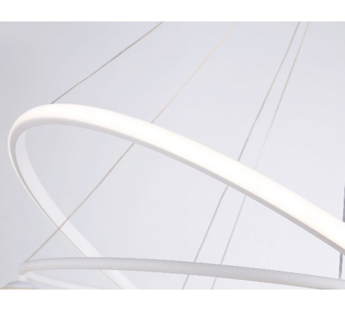 Подвесная люстра Ambrella Light Comfort LineTech FL66326 Подвесная люстра Ambrella Light Comfort LineTech FL66326