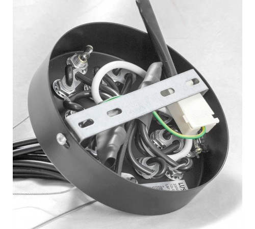 Подвесная люстра Lussole Loft Seneca GRLSP-8177 Подвесная люстра Lussole Loft Seneca GRLSP-8177