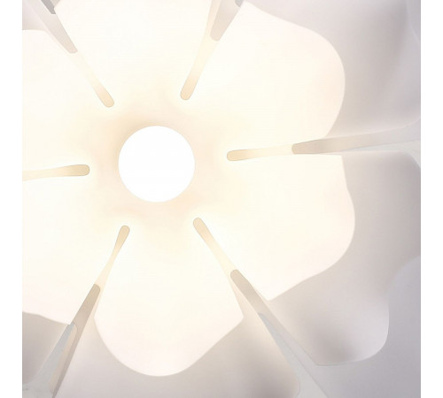 Подвесная люстра Lightera Chad LE116L-40W Подвесная люстра Lightera Chad LE116L-40W