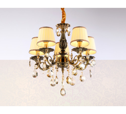Подвесная люстра Ambrella Light Traditional TR4577 Подвесная люстра Ambrella Light Traditional TR4577