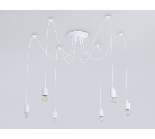 Подвесная люстра Ambrella Light Traditional TR8177
