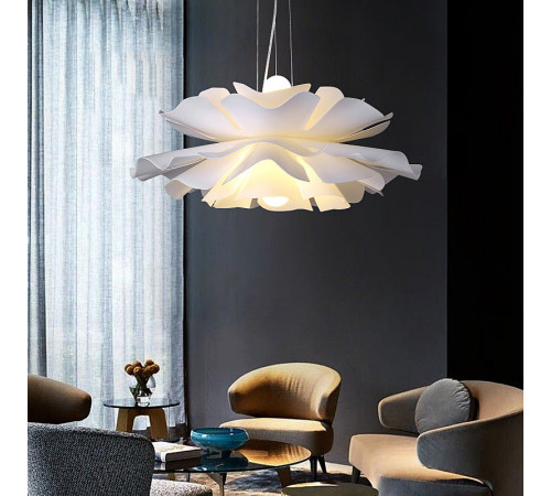 Подвесная люстра Lightera Chad LE116L-40W Подвесная люстра Lightera Chad LE116L-40W