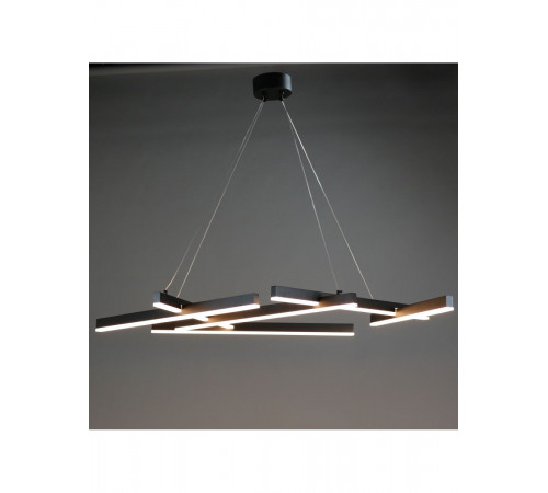 Подвесная люстра Zortes Aven ZRS.01243.03 Подвесная люстра Zortes Aven ZRS.01243.03