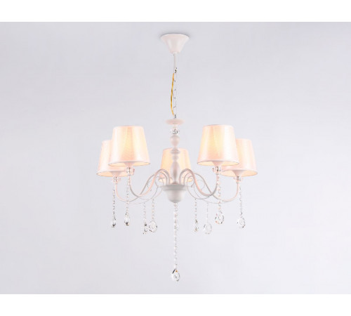 Подвесная люстра Ambrella Light Modern TR4603