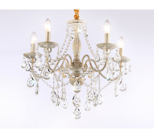 Подвесная люстра Ambrella Light Traditional TR4944 Подвесная люстра Ambrella Light Traditional TR4944