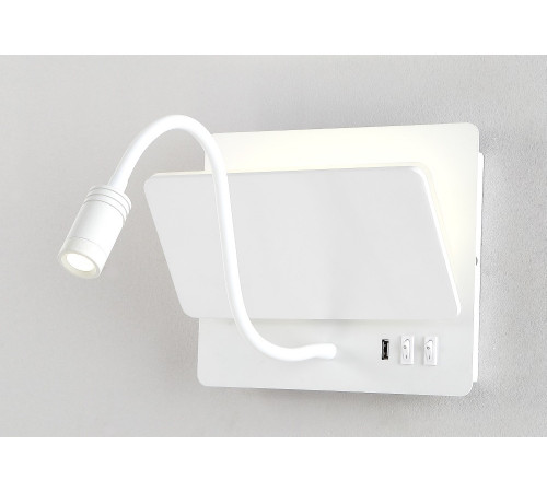 Бра Crystal Lux CLT 226W250USB WH Бра Crystal Lux CLT 226W250USB WH