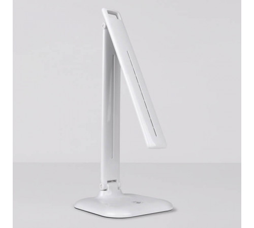 Настольная лампа Ambrella Light Desk DE500 Настольная лампа Ambrella Light Desk DE500