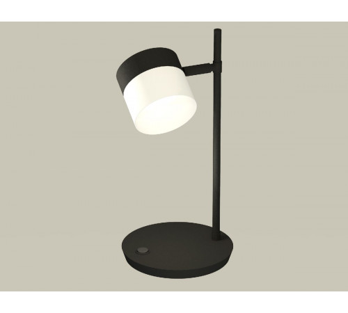 Настольная лампа Ambrella Light Traditional (C9802, N8402) XB9802204 Настольная лампа Ambrella Light Traditional (C9802, N8402) XB9802204