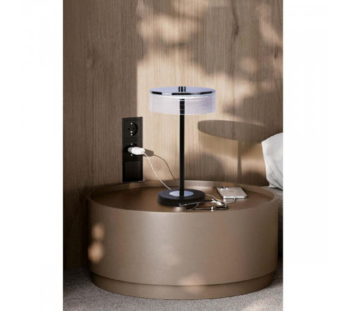 Настольная лампа Lumion Satiana 8203/1TL Настольная лампа Lumion Satiana 8203/1TL
