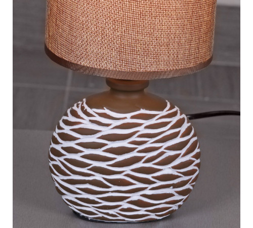 Настольная лампа Reluce 98231-0.7-01 LIGHT BROWN Настольная лампа Reluce 98231-0.7-01 LIGHT BROWN