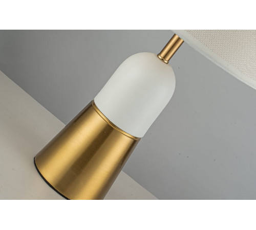 Настольная лампа Arti Lampadari Candelo E 4.1.T2 BW Настольная лампа Arti Lampadari Candelo E 4.1.T2 BW