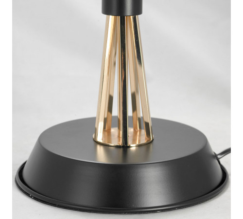 Настольная лампа Lussole LSP-0597 Настольная лампа Lussole LSP-0597